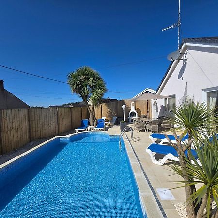 Family Bungalow With Private Pool Kilgetty Dış mekan fotoğraf